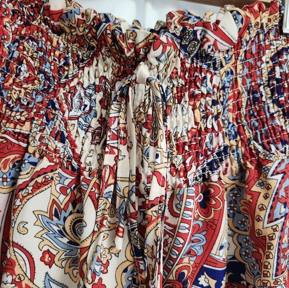 BNWOT Boho halter top and pants. Size small. FINAL PRICE!!! - Picture 9 of 15